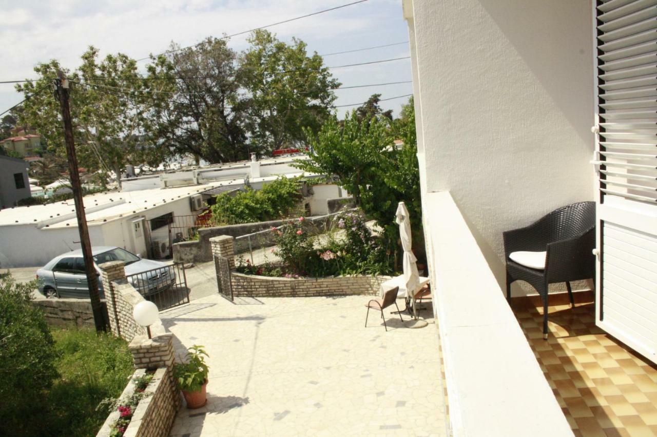 Guesthouse Matusan'S Place Banjol Luaran gambar